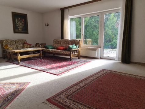 Seeheim-Jugenheim, reizvolle Doppelhaushälfte in bevorzugter Wohnlage, 64342 Seeheim-Jugenheim, Haus